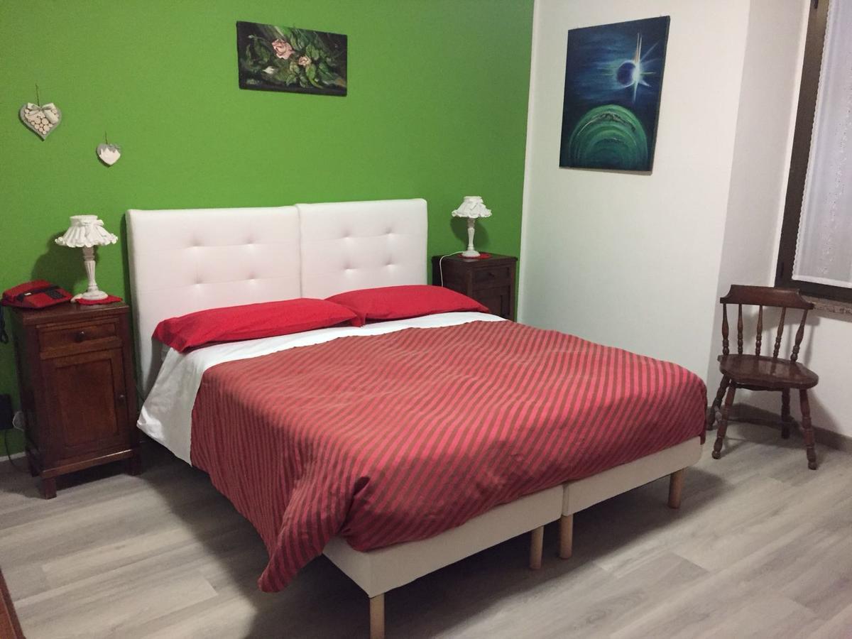 Hotel Carrara Serina  Esterno foto